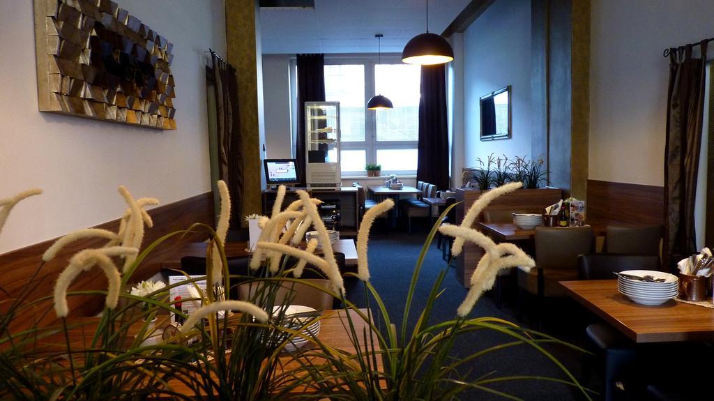 Veronika Hotel 3*